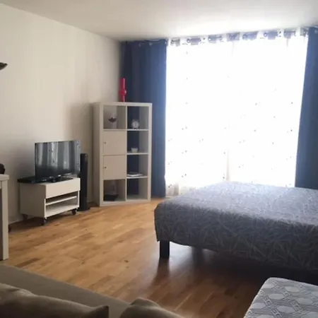 Apartment Lauriston Paris